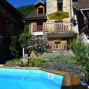 Autour Du Soleil Bed & Breakfast